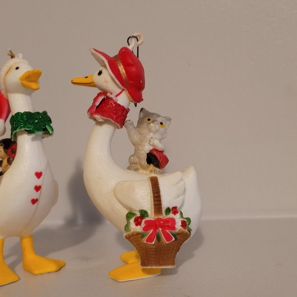 ๐ Vintage Mother & Father Goose Christmas Ornaments - Picture 2 of 5